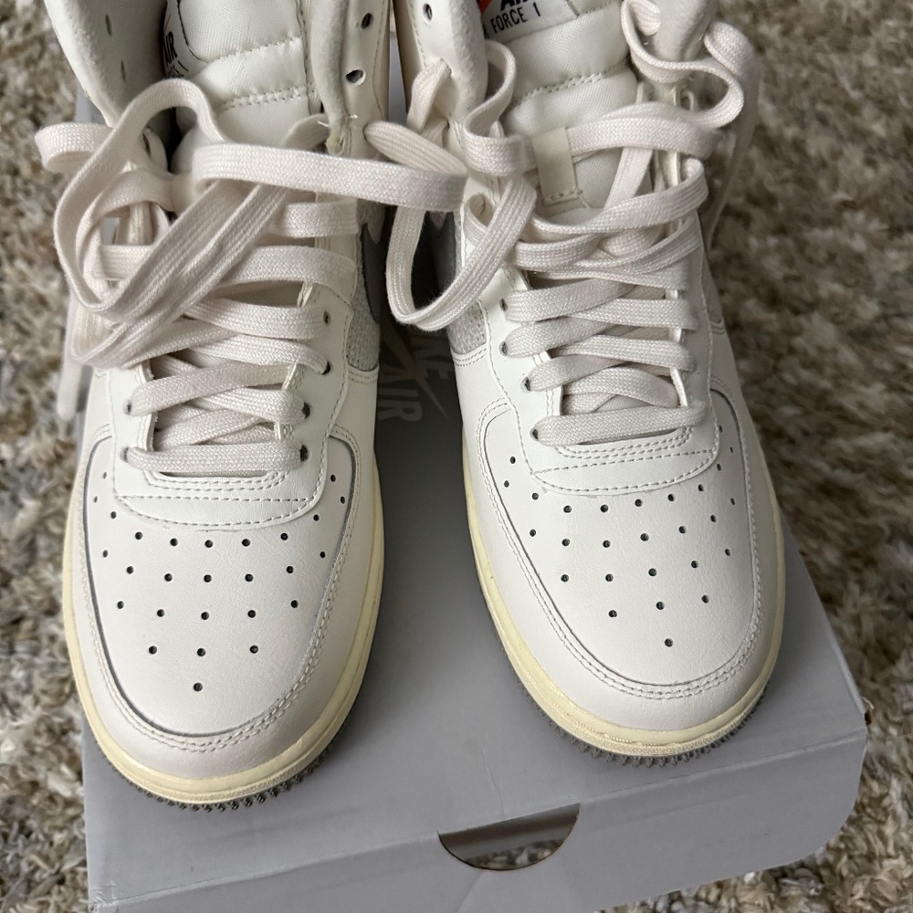 Nike boys 6.5y